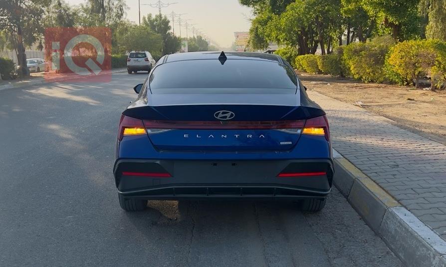 هیوندای ئەلەنترا